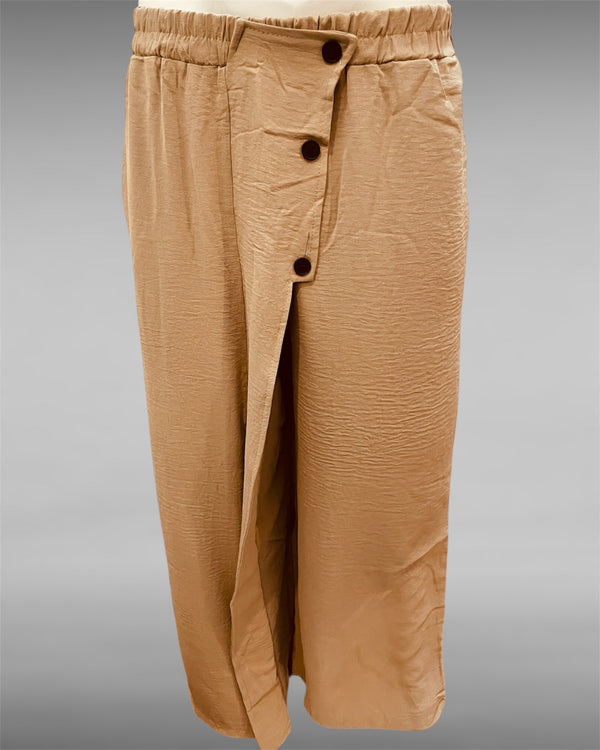 Women's Crinkle Textured Wide-Leg Pants with Front Button Detail